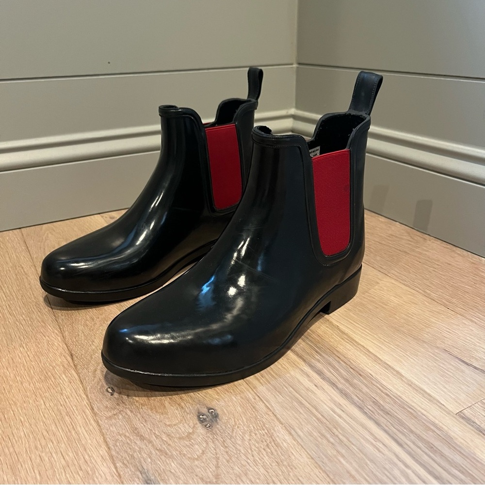 Lauren Ralph Lauren Black and Red Rain Boots